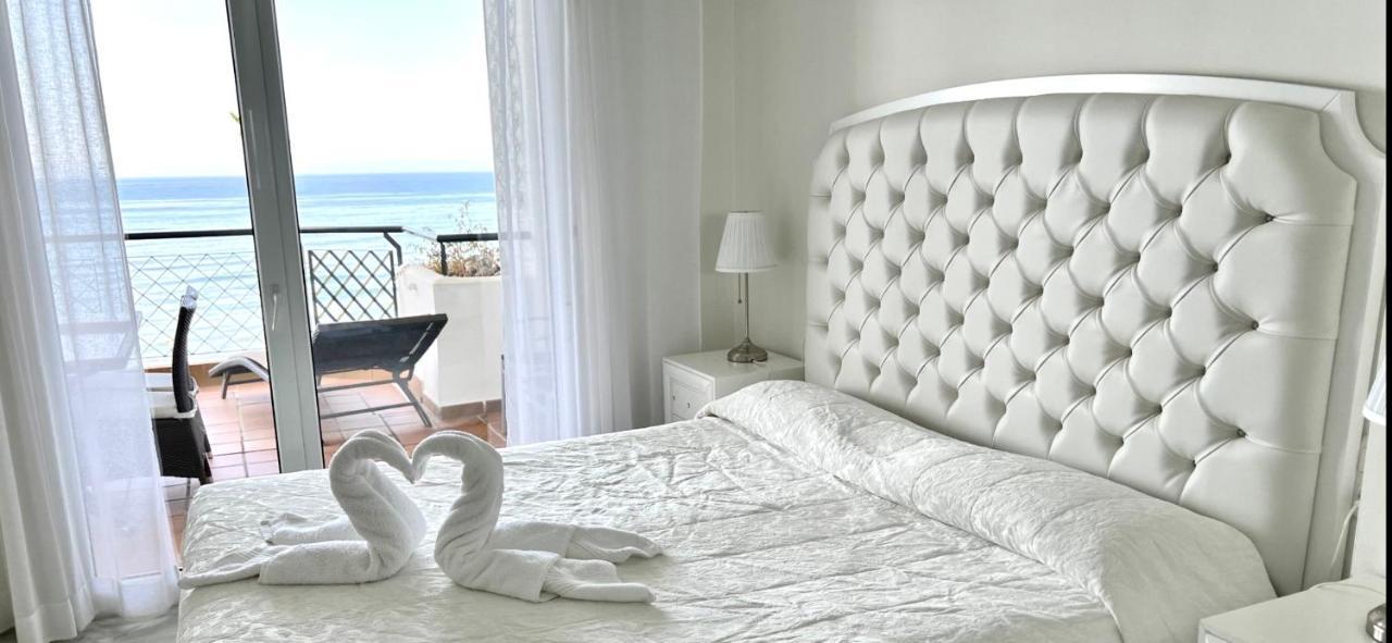 Mi Capricho A16 Beachfront Apartment Sitio de Calahonda ภายนอก รูปภาพ