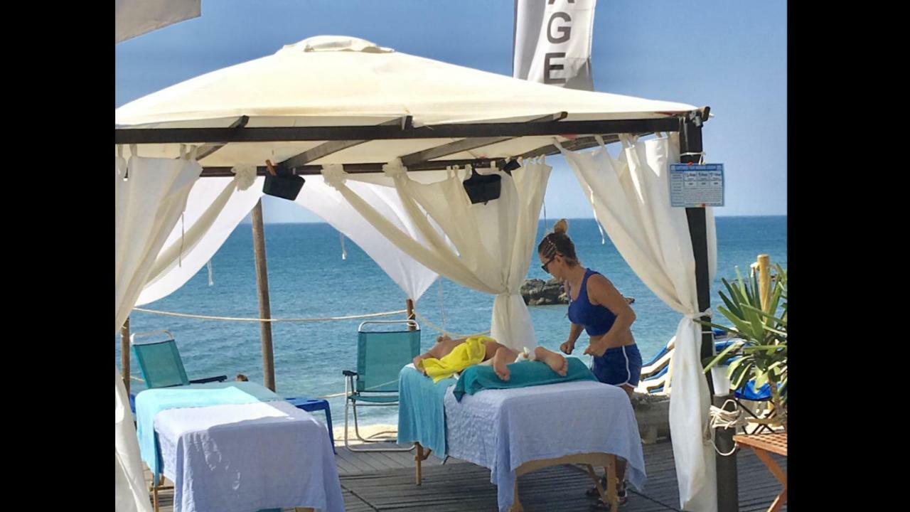 Mi Capricho A16 Beachfront Apartment Sitio de Calahonda ภายนอก รูปภาพ
